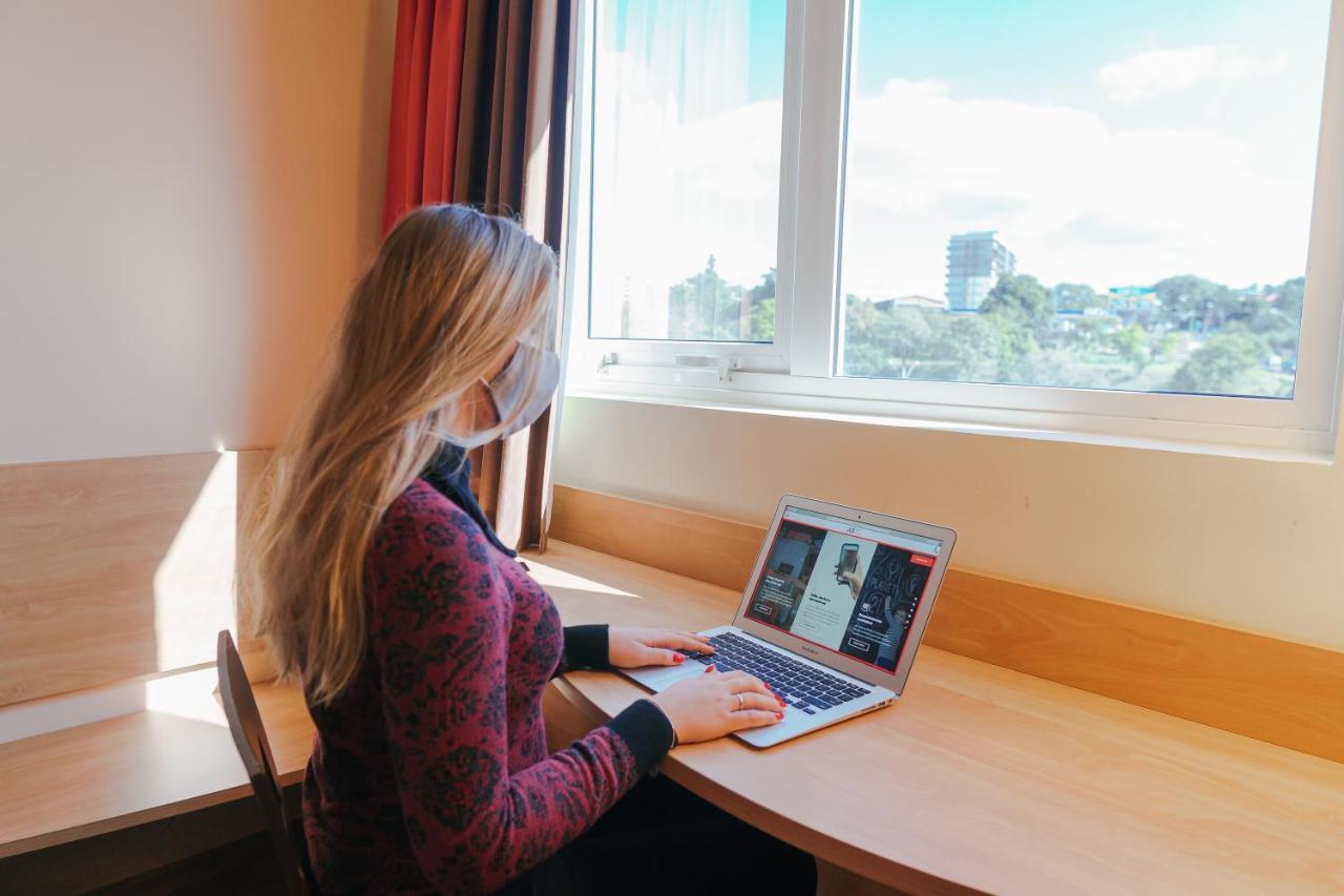 Ibis Novo Hamburgo Hotell Eksteriør bilde