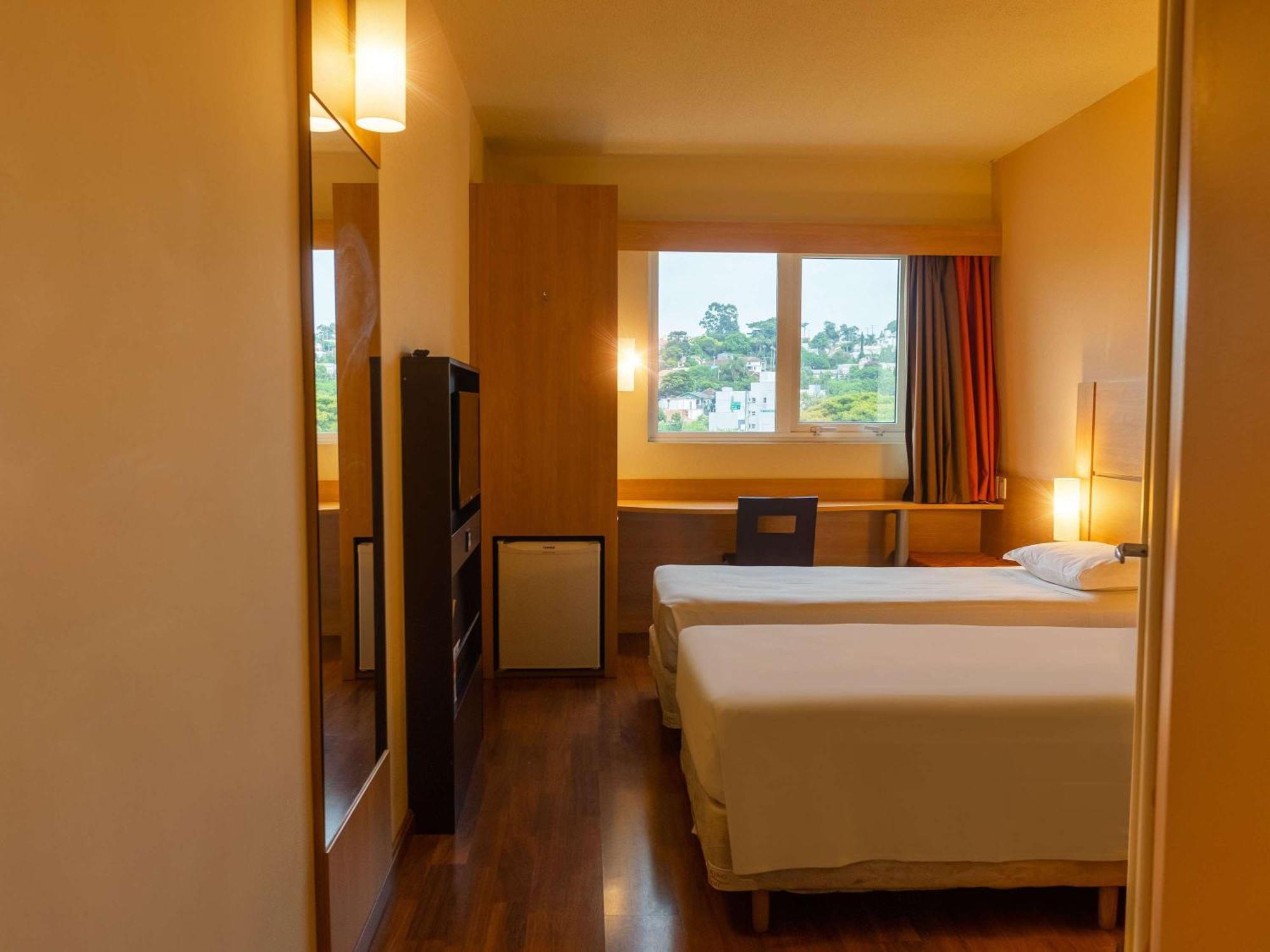 Ibis Novo Hamburgo Hotell Eksteriør bilde